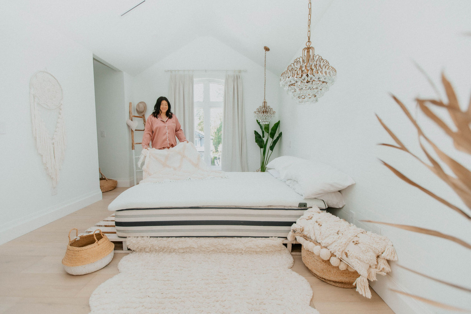 The Best Bed Sheets for Each Season: Winter, Spring, Summer, Fall