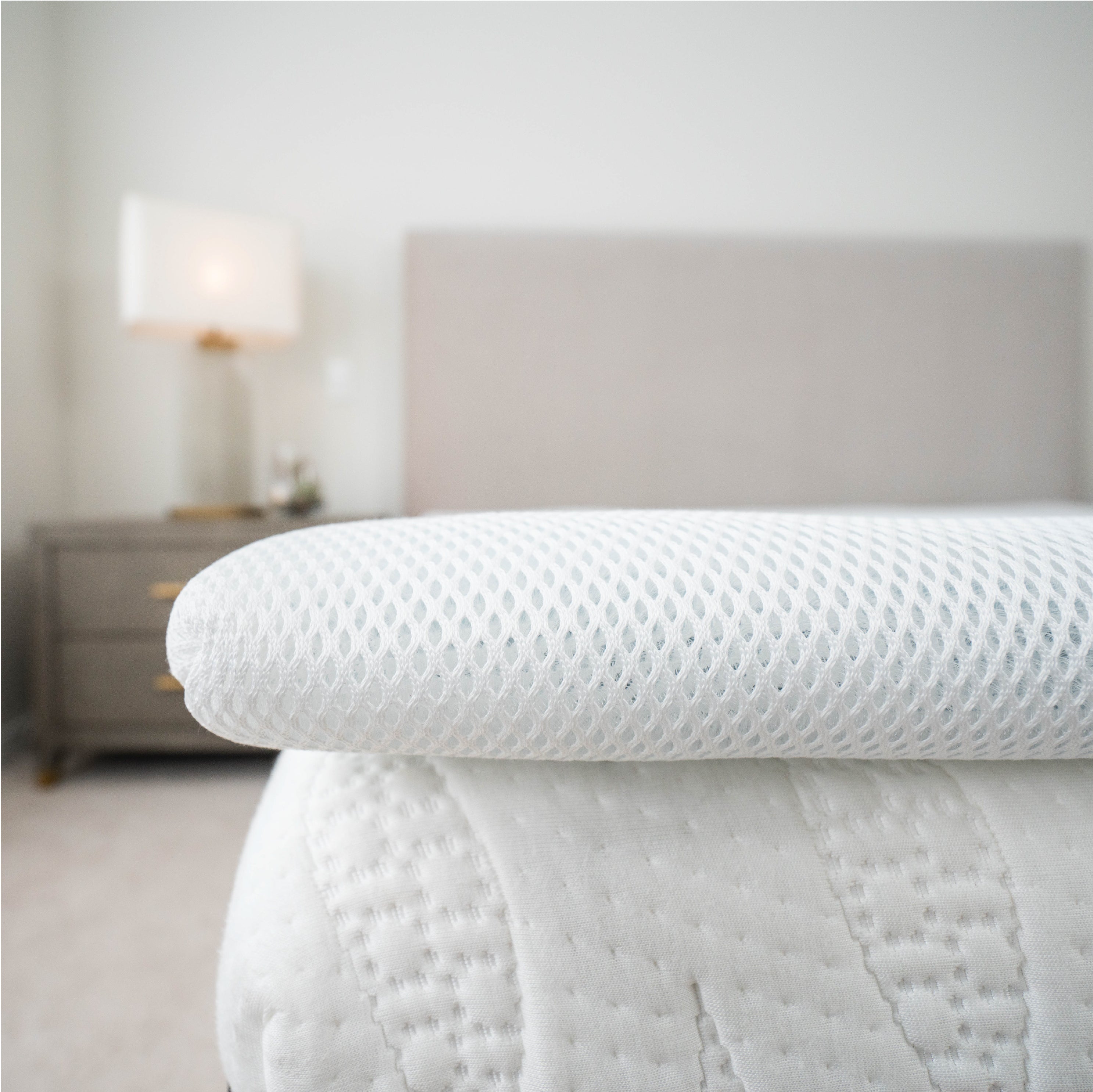 The Smart Topper: Heating and Cooling Mattress Pad